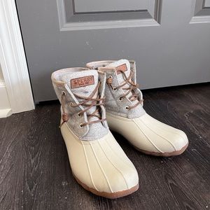 Sperry duck boots